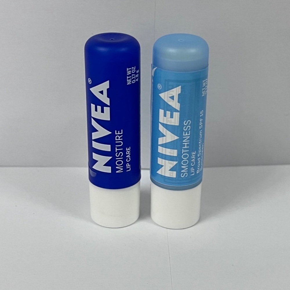 Nivea Lip Care Duo bundle Of 2